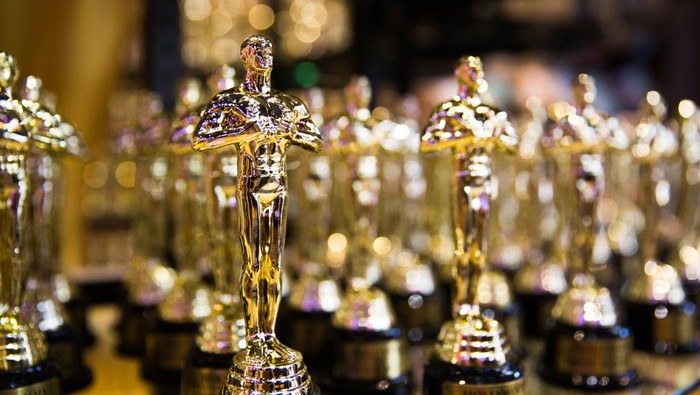 1761520683133-ilustrasi-piala-oscar-1753264695428_169