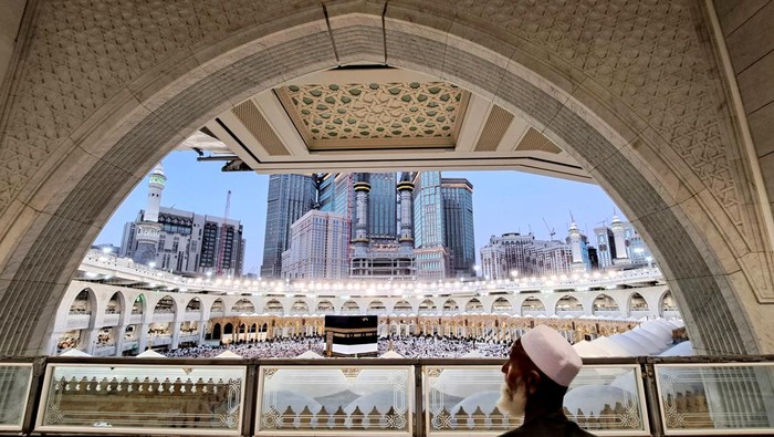 1761672634711-ilustrasi-mekkah_169