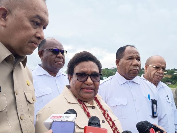 1762363825067-kemendagri-1762349804385_43