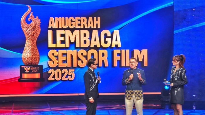 1762666219081-kementerian-kebudayaan-kemenbud-melalui-lembaga-sensor-film-mempersembahkan-ajang-apresiasi-dan-penghargaan-anugerah-lembaga-s-1762654455827