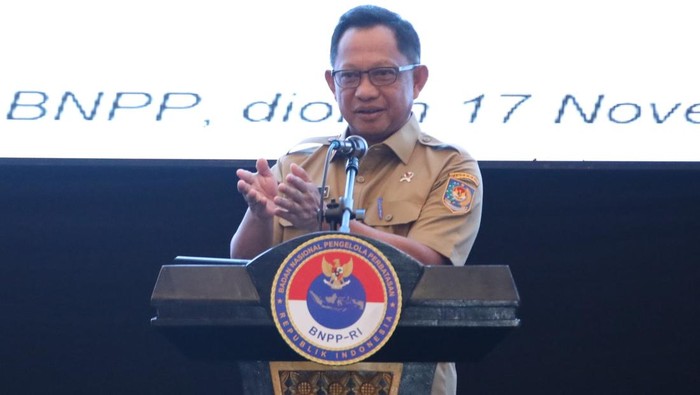 1764090352411-mendagri-muhammad-tito-karnavian-1763466120312_169