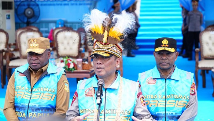 1765278337532-apel-mitra-kamtimbas-di-papua-dok-polri-1765275039713_169