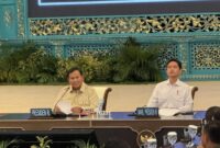 1765904745915-prabowo-beri-arahan-ke-kepala-daerah-papua-1765879584802_169